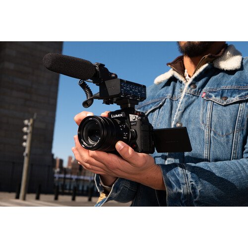 Panasonic Lumix GH7 Price in Nepal | Professional Video Camera, 5.7K Recording, Advanced Vlogging - Image 7