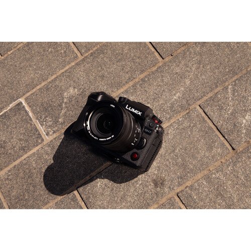 Panasonic Lumix GH7 Price in Nepal | Professional Video Camera, 5.7K Recording, Advanced Vlogging - Image 4